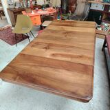 Art Deco extendable table in solid wood and brass.