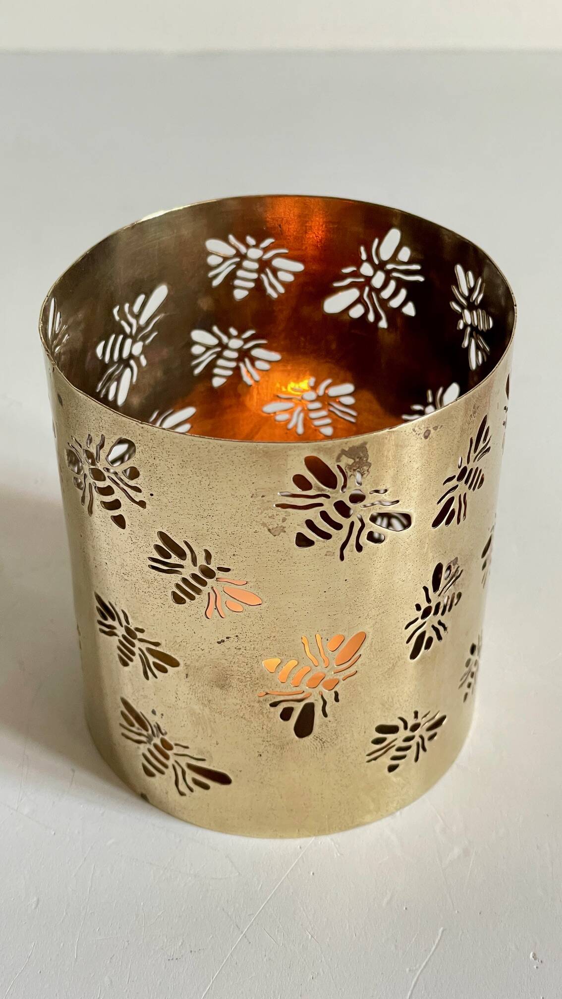 BEE PHOTOPHORE BRASS