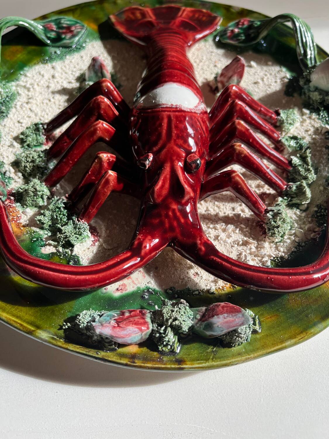 Decorative earthenware dish by J. Caldas da Rainha