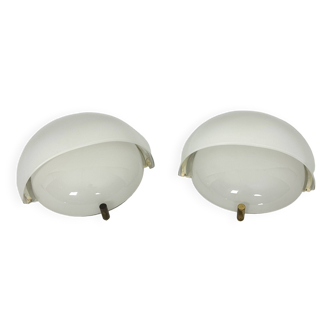 Rare Set of two Glass and brass Mania sconces by Vico Magistretti for Artemide. Italy 1960s