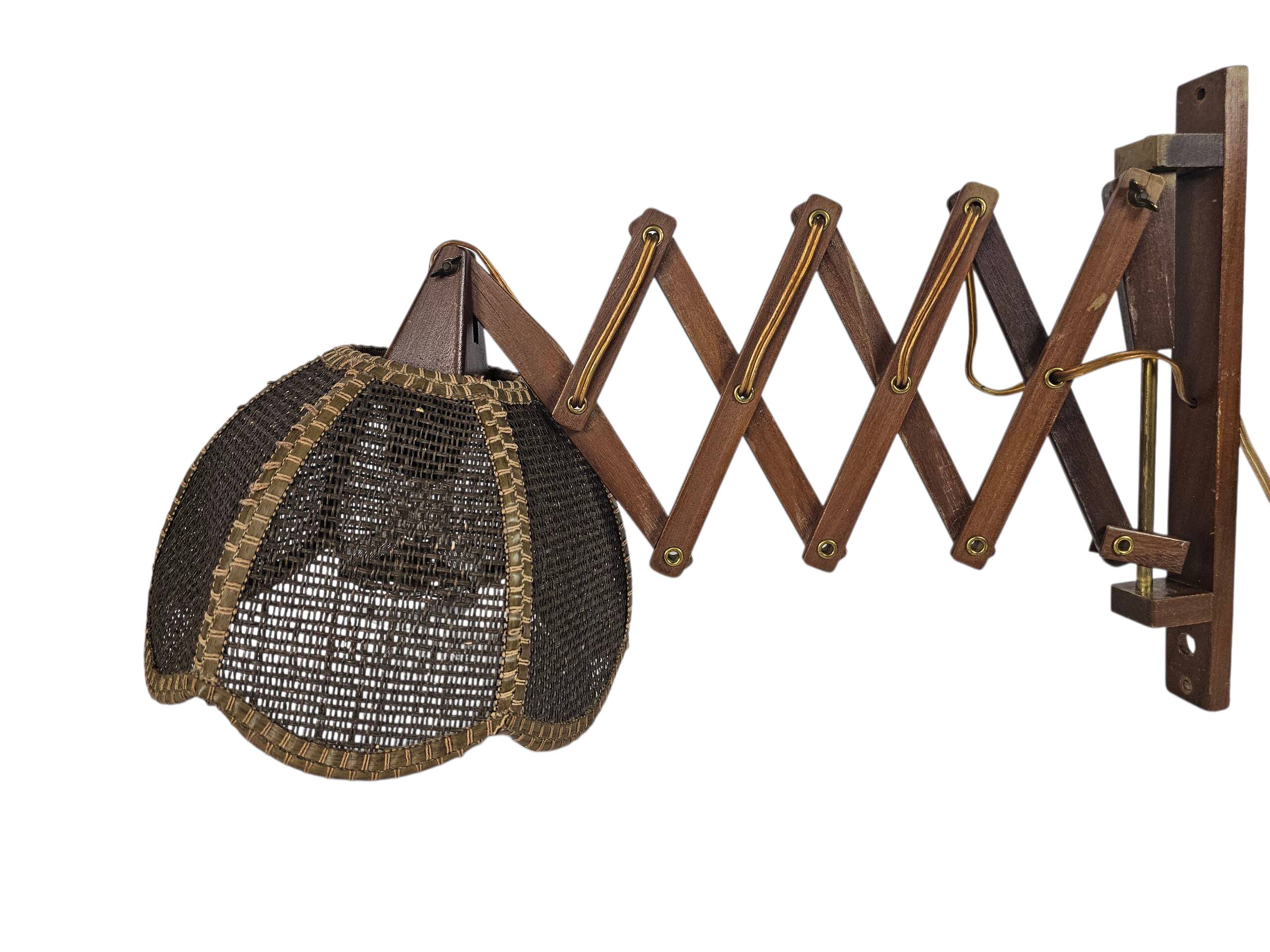 Schaarlamp - Harmonicalamp - teak - wandlamp - 60's