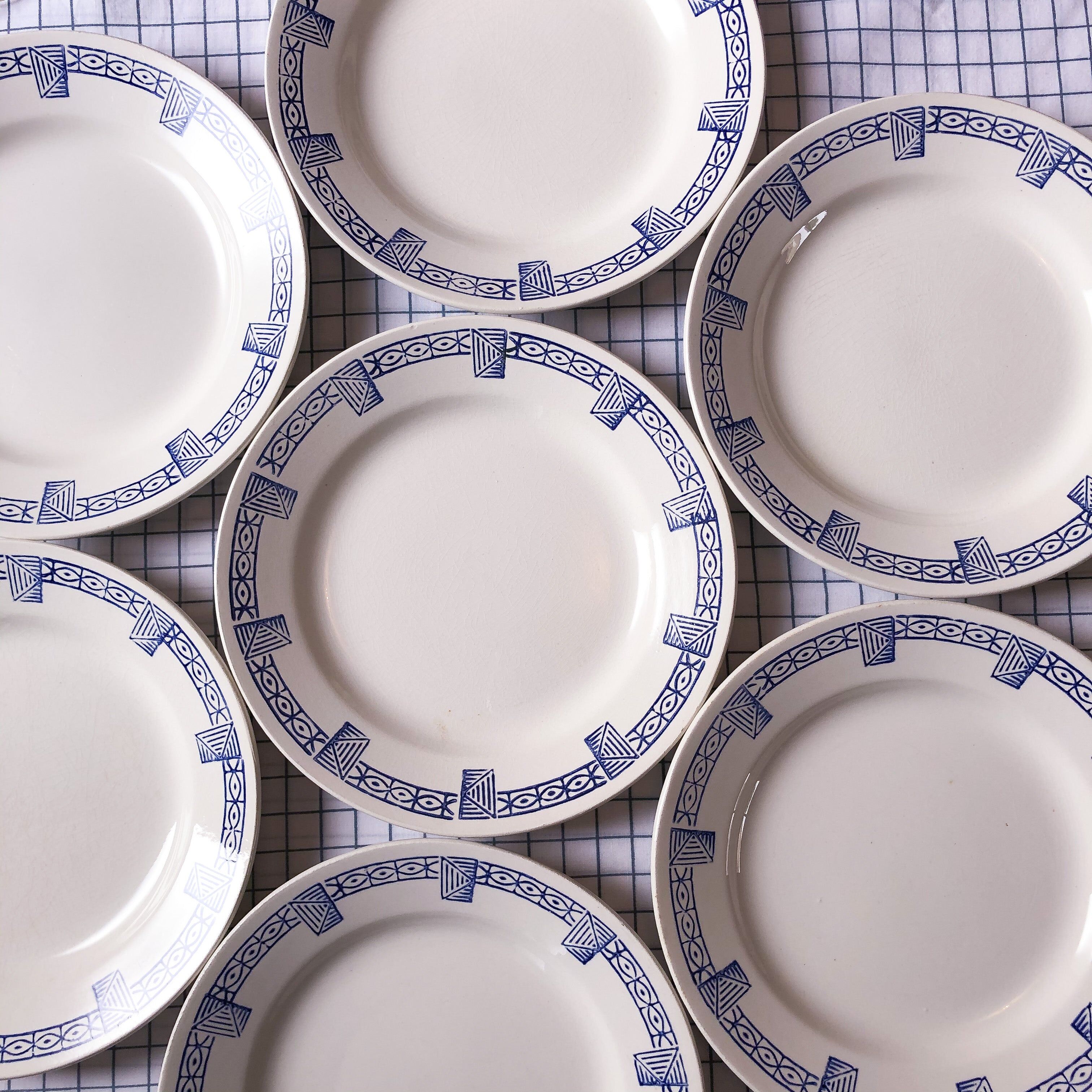 10 flat plates GIEN model Lorris