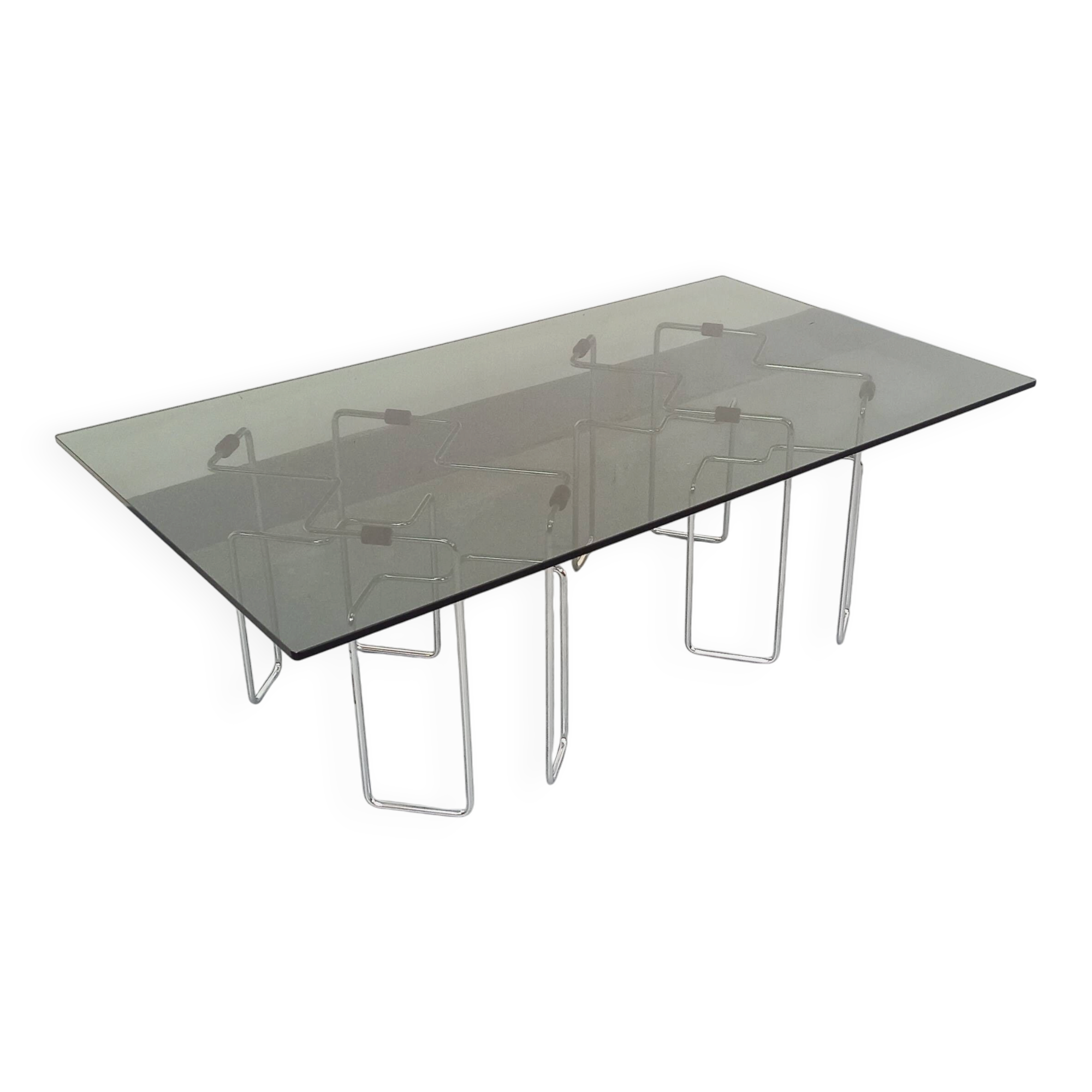 Table basse rectangulaire Space Age vintage en verre fumé et métal chromé