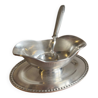 Silver metal gravy boat monogrammed by Christofle France with pouring ladle