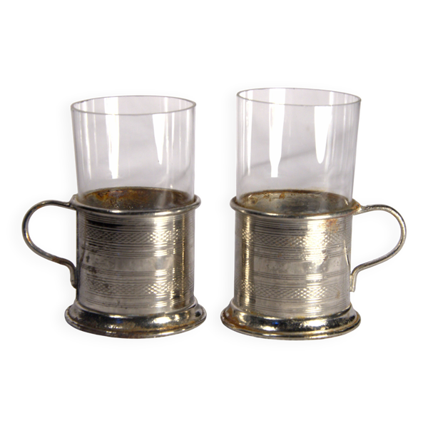 Lot de 2 verres à thé anciens cerclés de métal avec anse, 5x7cm