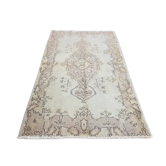Bieige anatolian oushak carpet