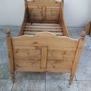 Vintage pine bed chalet style Chamonix for one person.