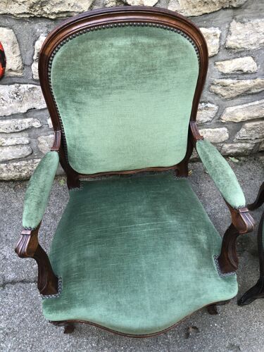 Paire de fauteuils verts en palissandre