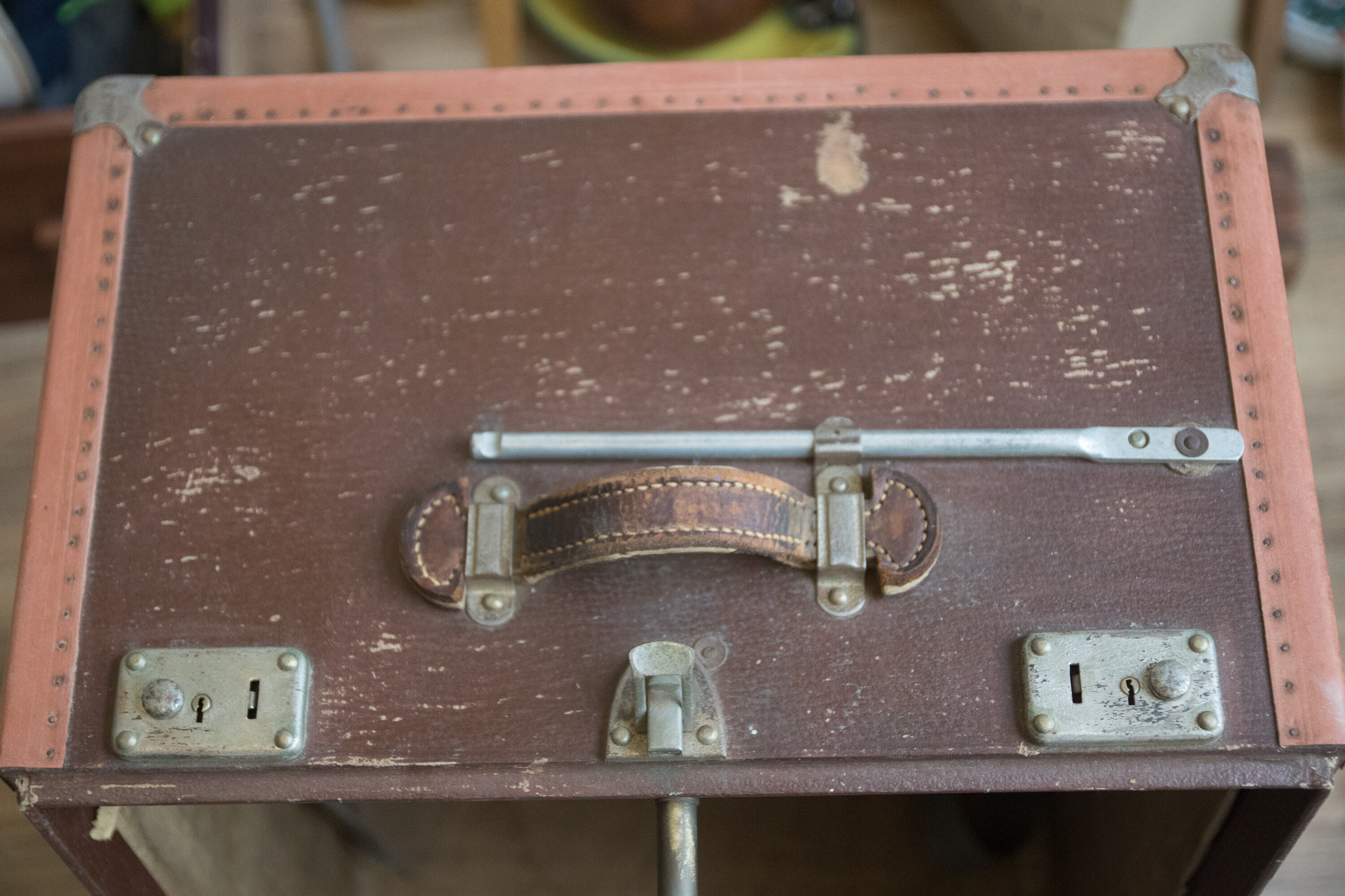 Vintage cabin trunk of the house "the bernard trunk"