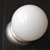 Ceiling lamp globe in white opaline and brushed metal