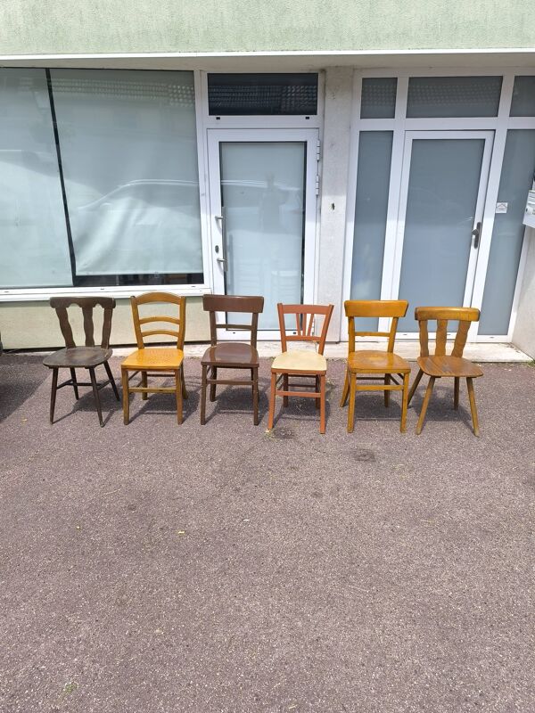6 chaises bistrot dépareillées vintage en bois