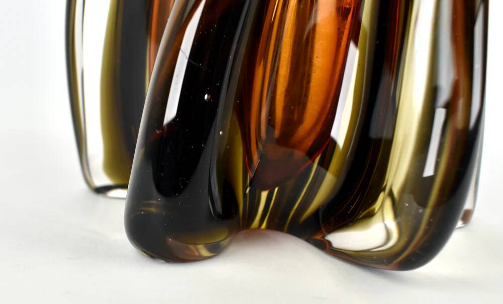 Lampe de table en verre d'uranium Murano, années 1950