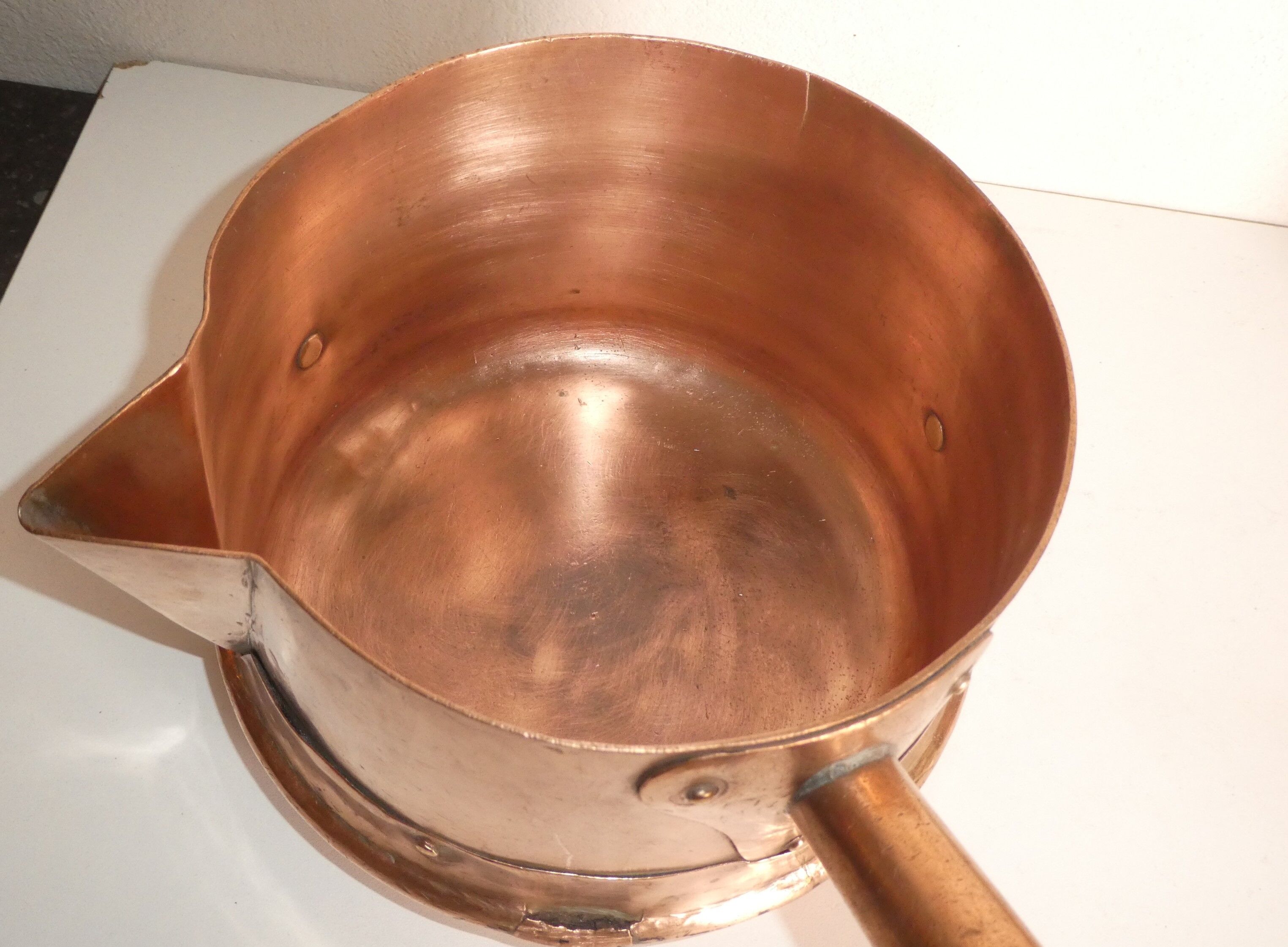 Set of 2 pastry pots