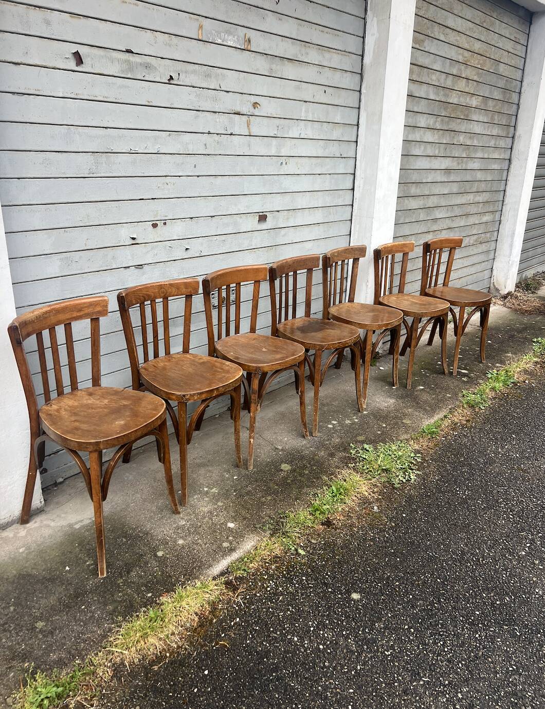(Lot) 7 Vintage Wooden Bistro Chairs