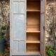 Armoire parisienne ancienne Luterma patine grise bleutée