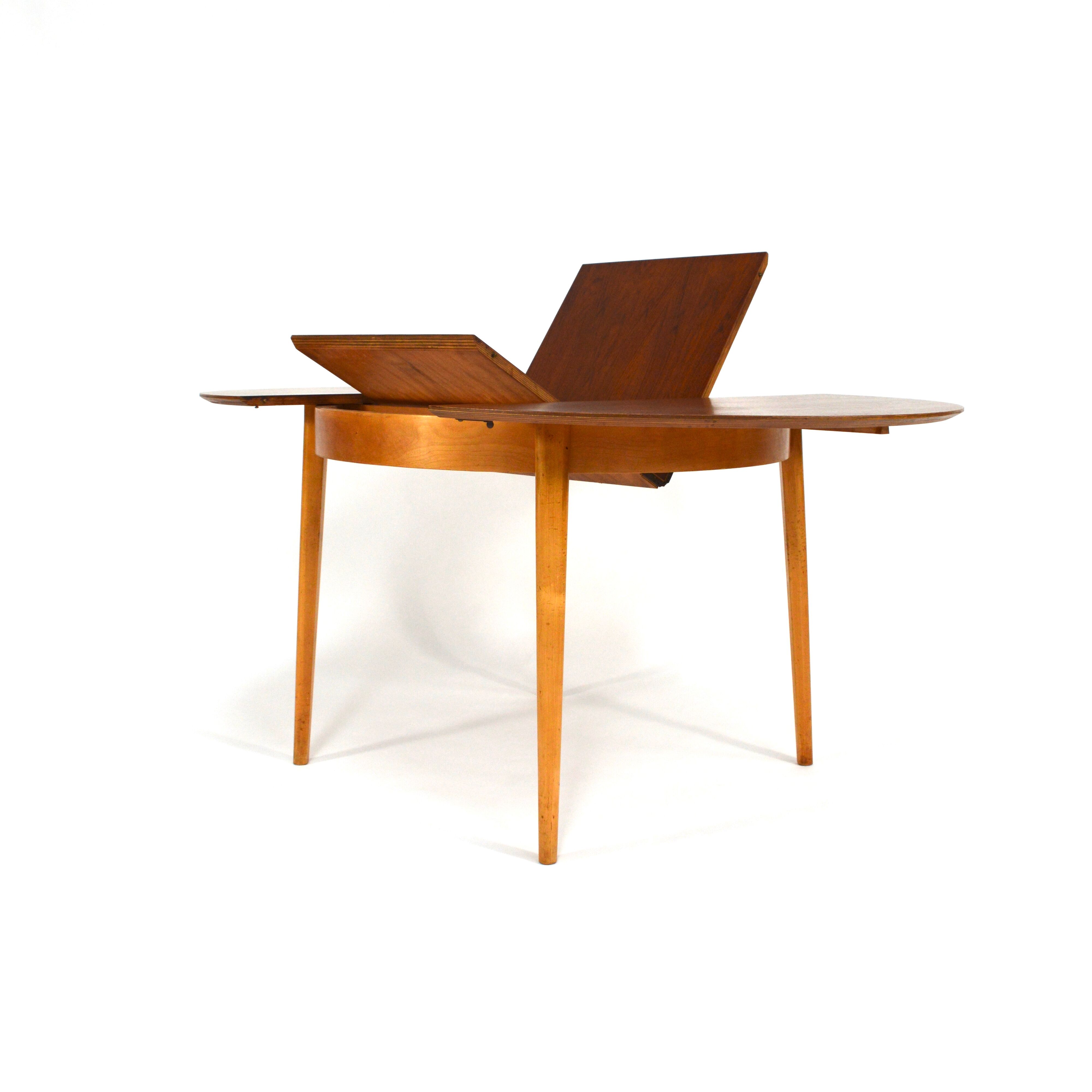 Dining table model tb05 by Cees Braakman for Pastoe