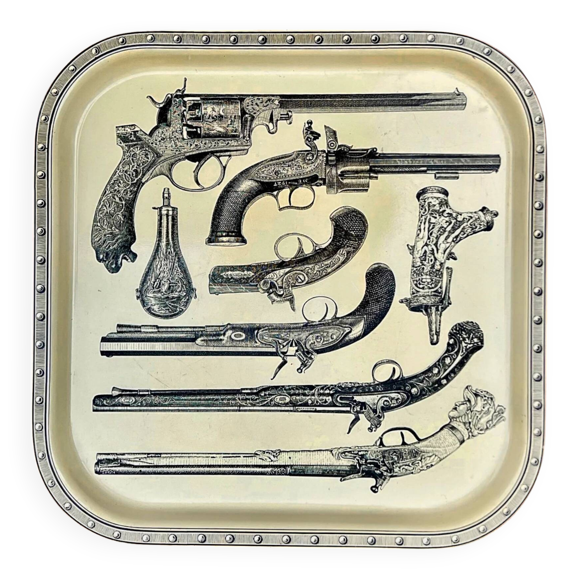 Vintage Fornasetti plateau with antique pistols décor – Italian design from the 1960s.