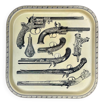 Vintage Fornasetti plateau with antique pistols décor – Italian design from the 1960s.