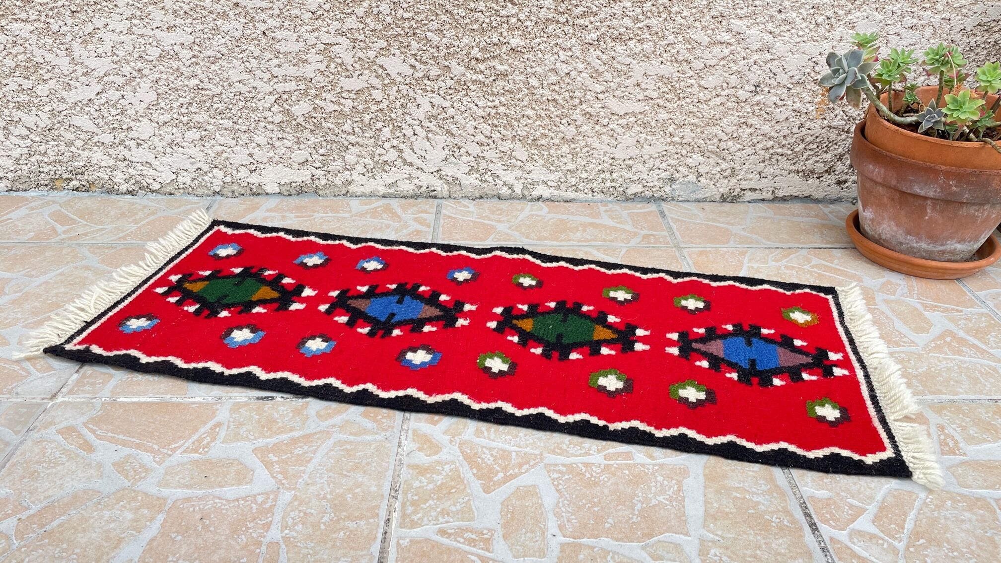 Scandinavian rug rolakan 82x31cm