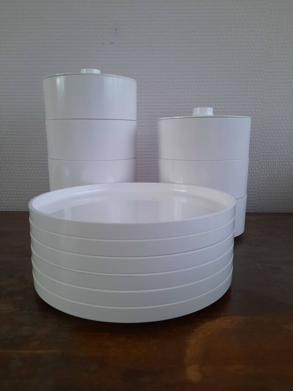 Service de vaisselle design par Massimo Vignelli