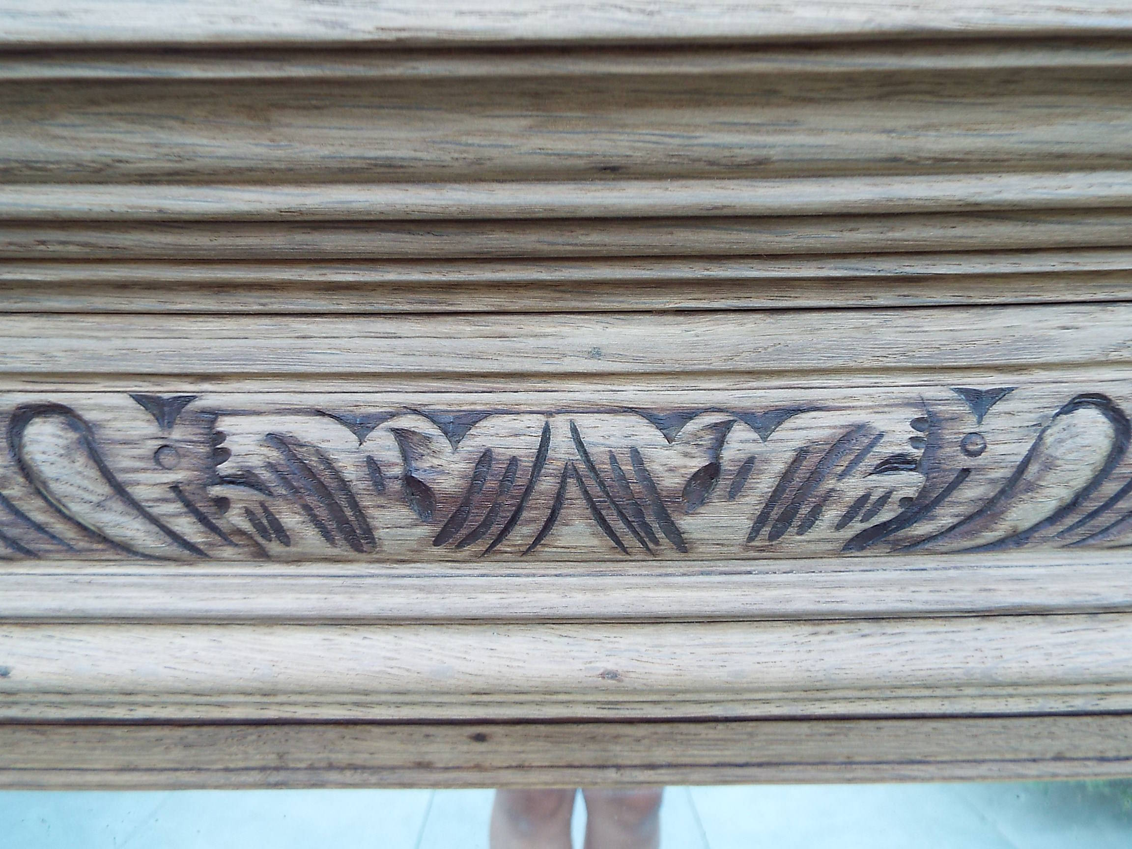 Old mirror henri ii light