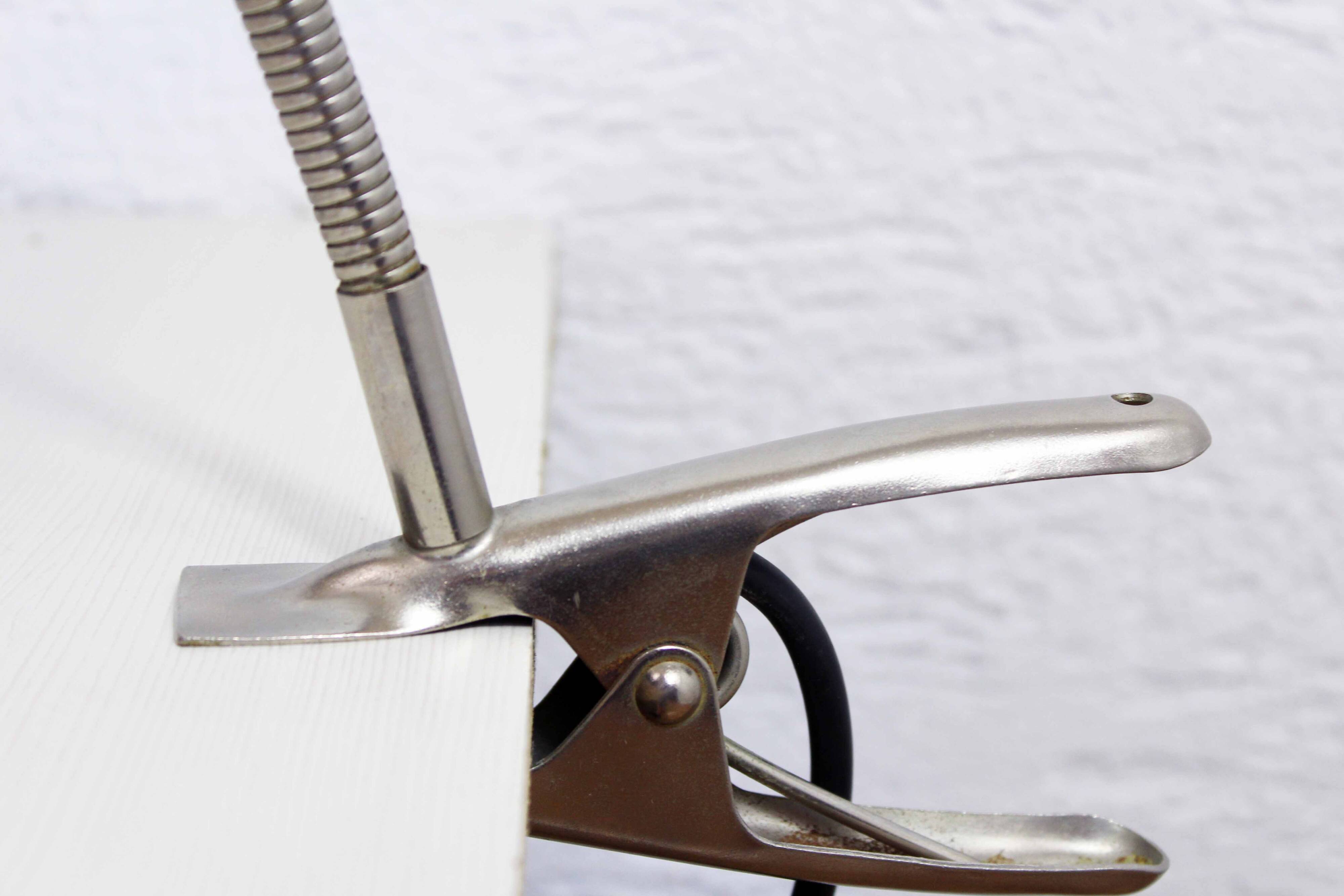 Lampe industrielle sur pince