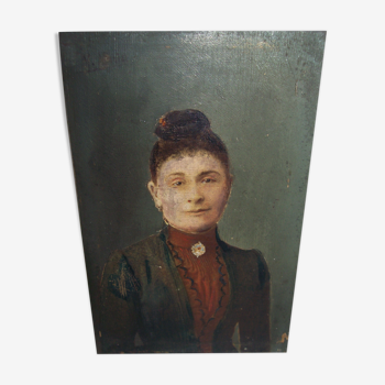 Old portrait of woman