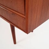 Buffet haut en teck, design danois, années 1960, designer : EW Bach