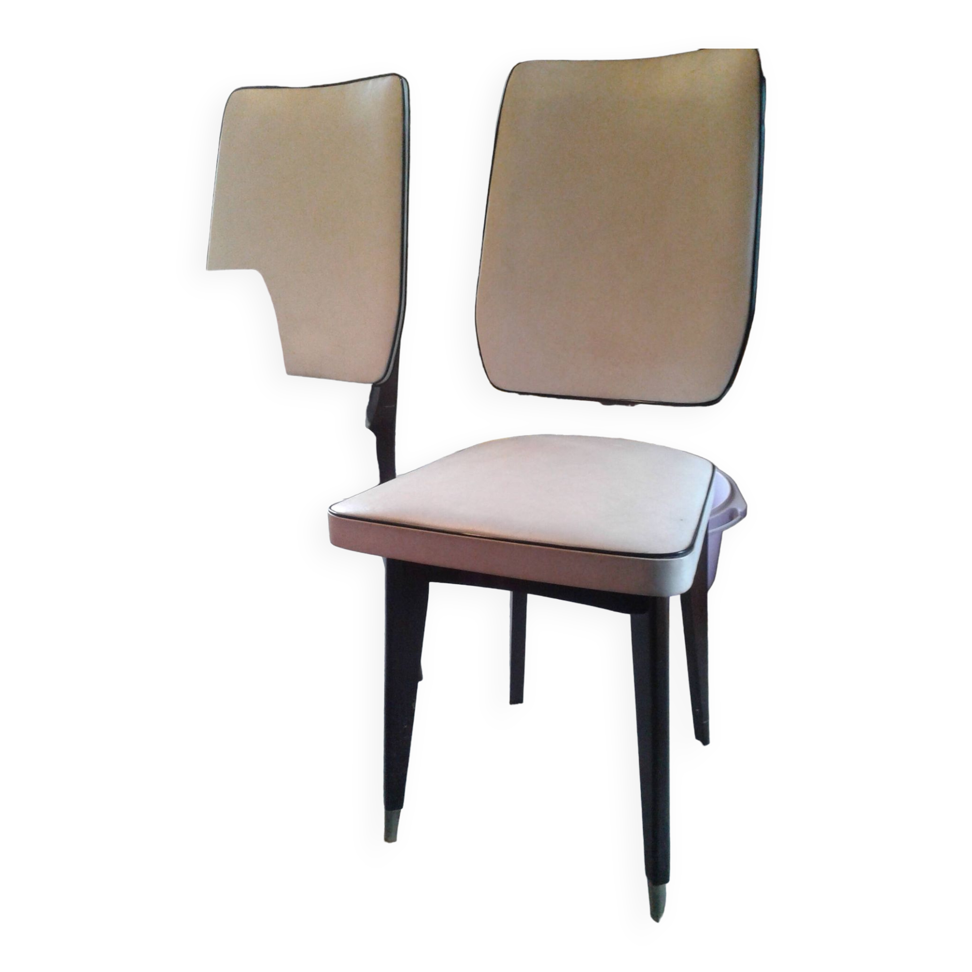 4 vintage chairs in skai