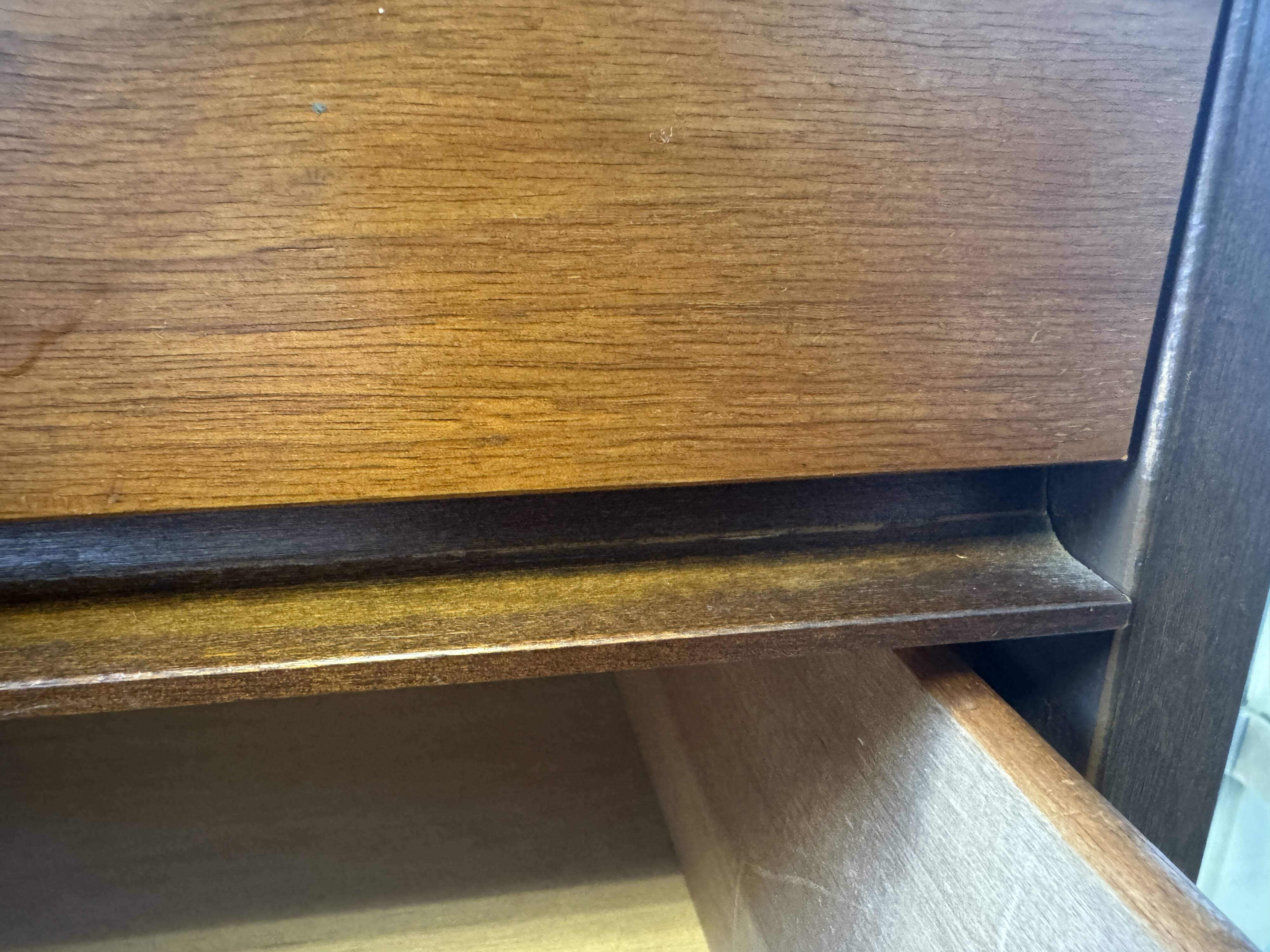 6-drawer Scandinavian style chest of drawers