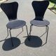 Paires dés chaises en bois