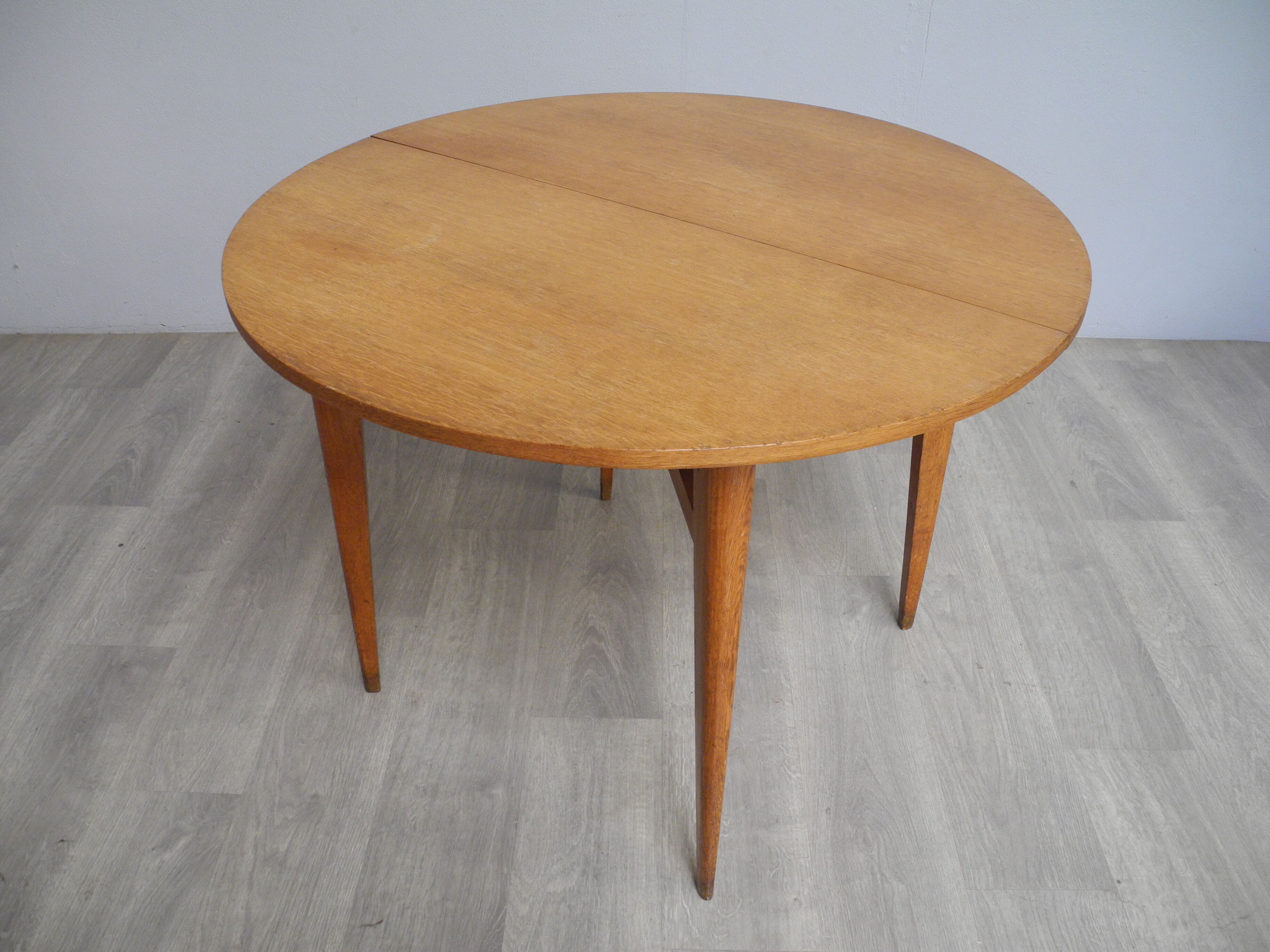 Vintage beech table with 1960 extension