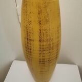 Ceramic vase