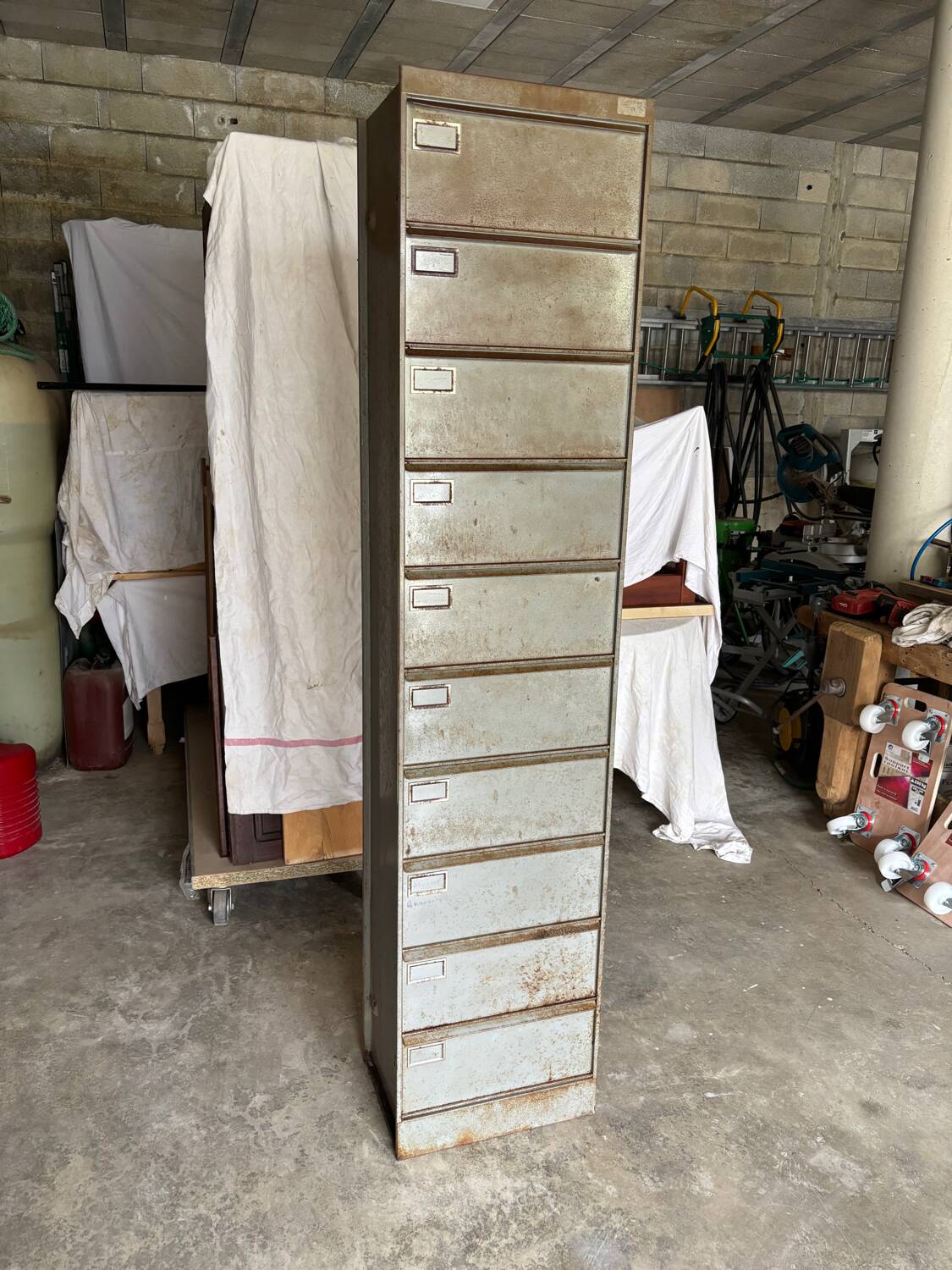 Industrial cabinet