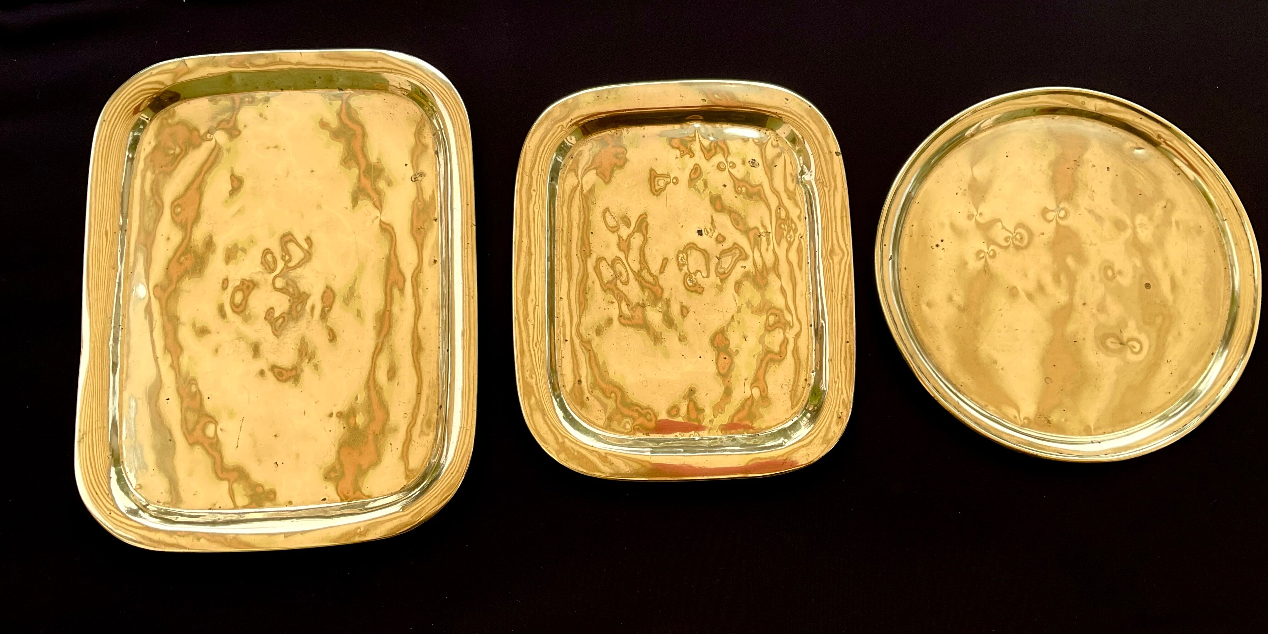 Set of 4 copper trays