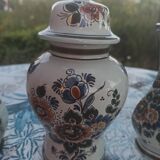 hand made Delft polychrome vase set