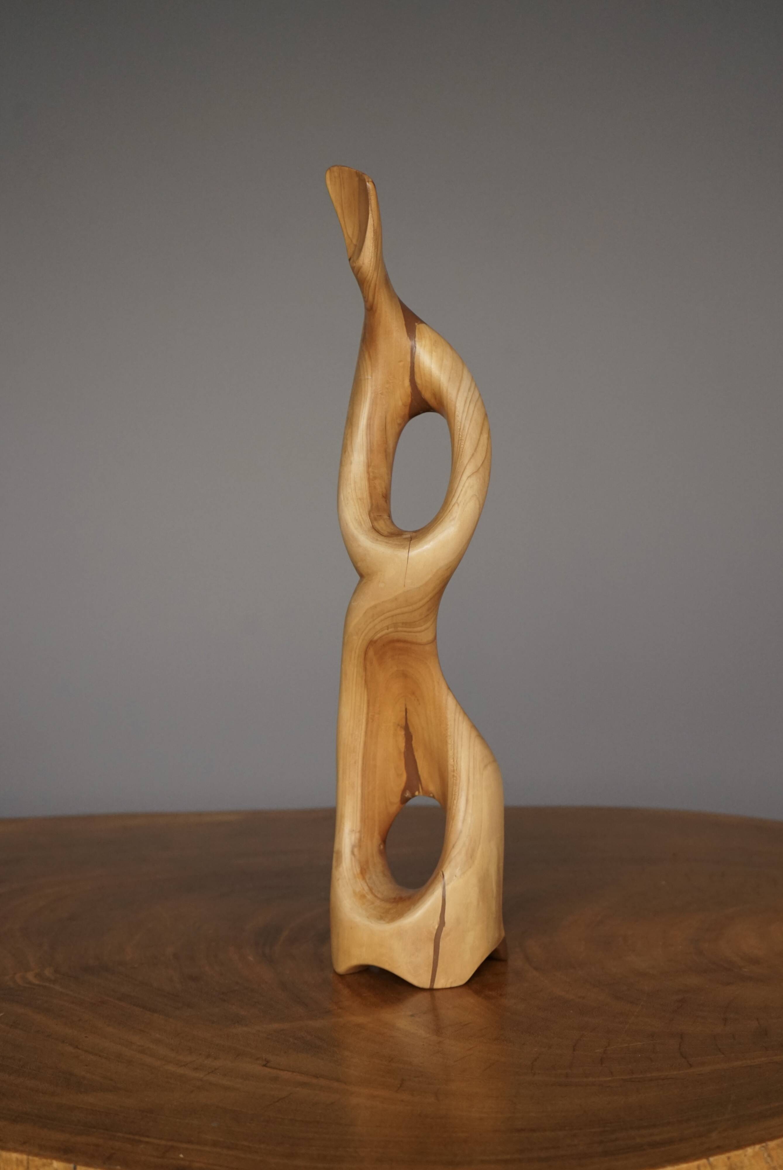 Sculpture abstraite en bois sculpté du milieu du siècle, 1968