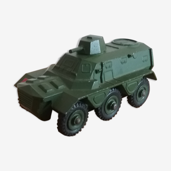 Armoured personnel carrier Dinky toys England ref 676 without box