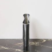 Vase moyen "Sillage" en fonte d'aluminium, 1970s