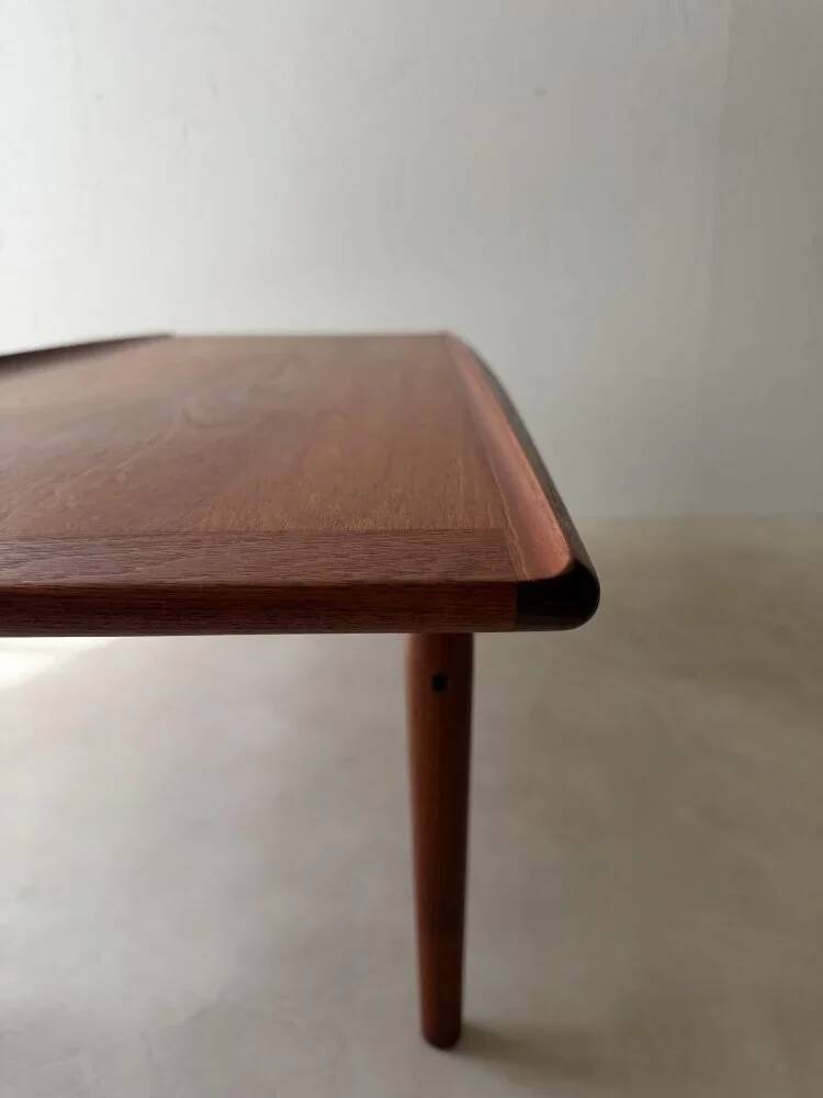 Grete Jalk teak coffee table Glostrup Møbelfabrik 1960s