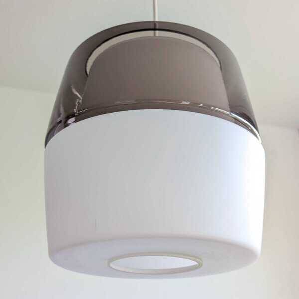 Suspension en verre fumé Peill & Putzler des années 1960, moderne du milieu du siècle, moderniste | lampe de plafond vintage MCM en bloc de couleur violet améthyste