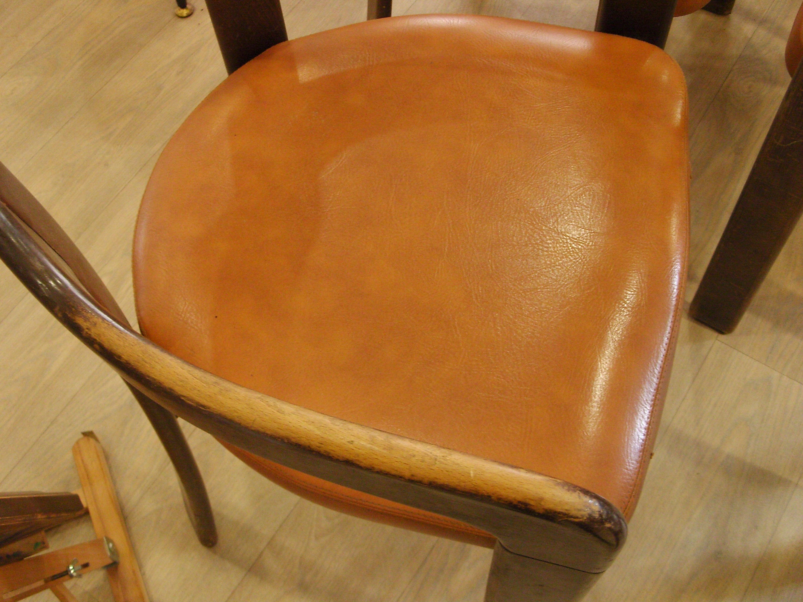 6 chairs design Bruno Rey, published by Dietiker and manufactured by the workshop "Stuhl aus Stein am Rhein