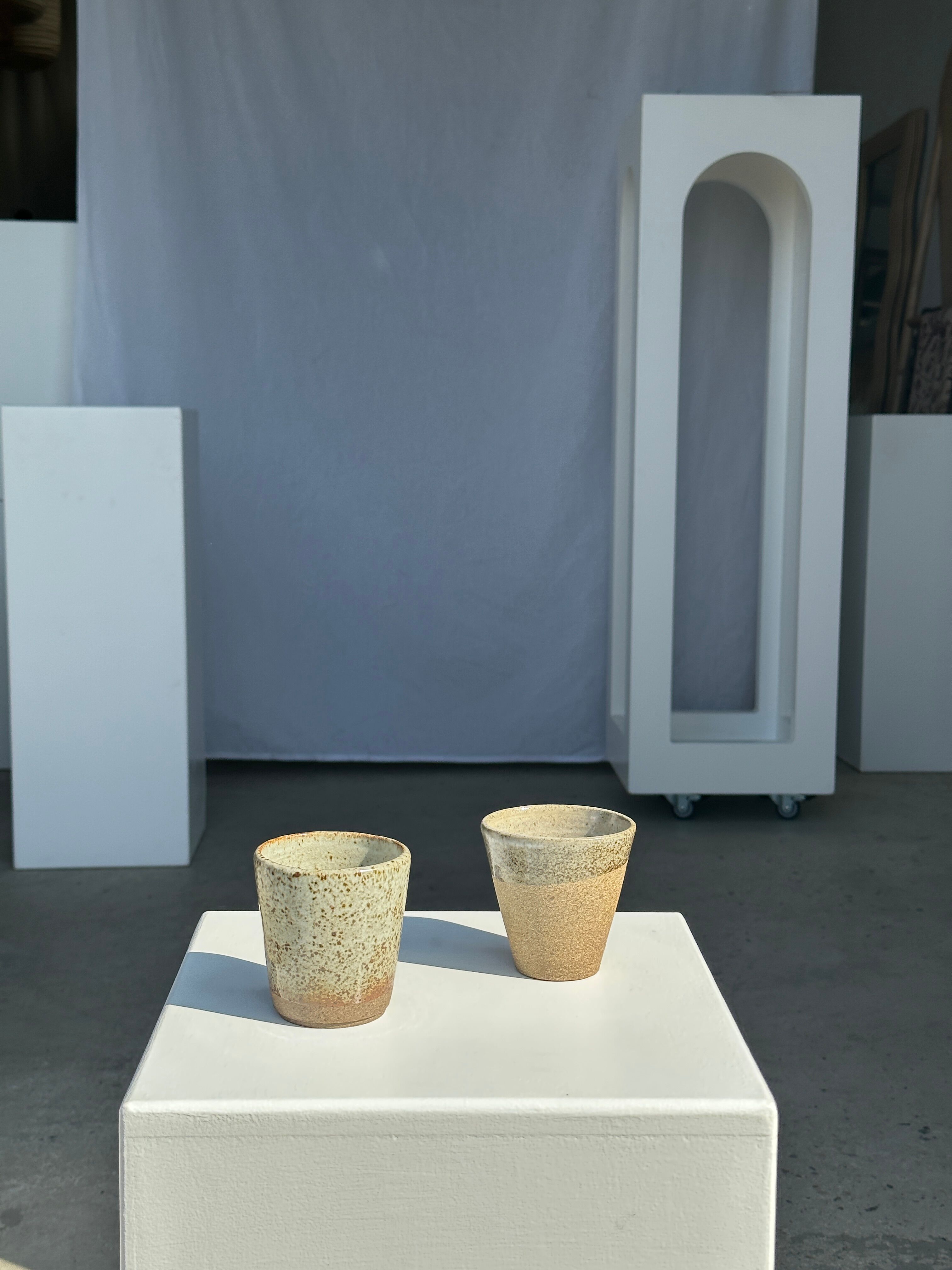 Set of 2 cups in Indonesian ceramic (brown & speckled glazed matte)