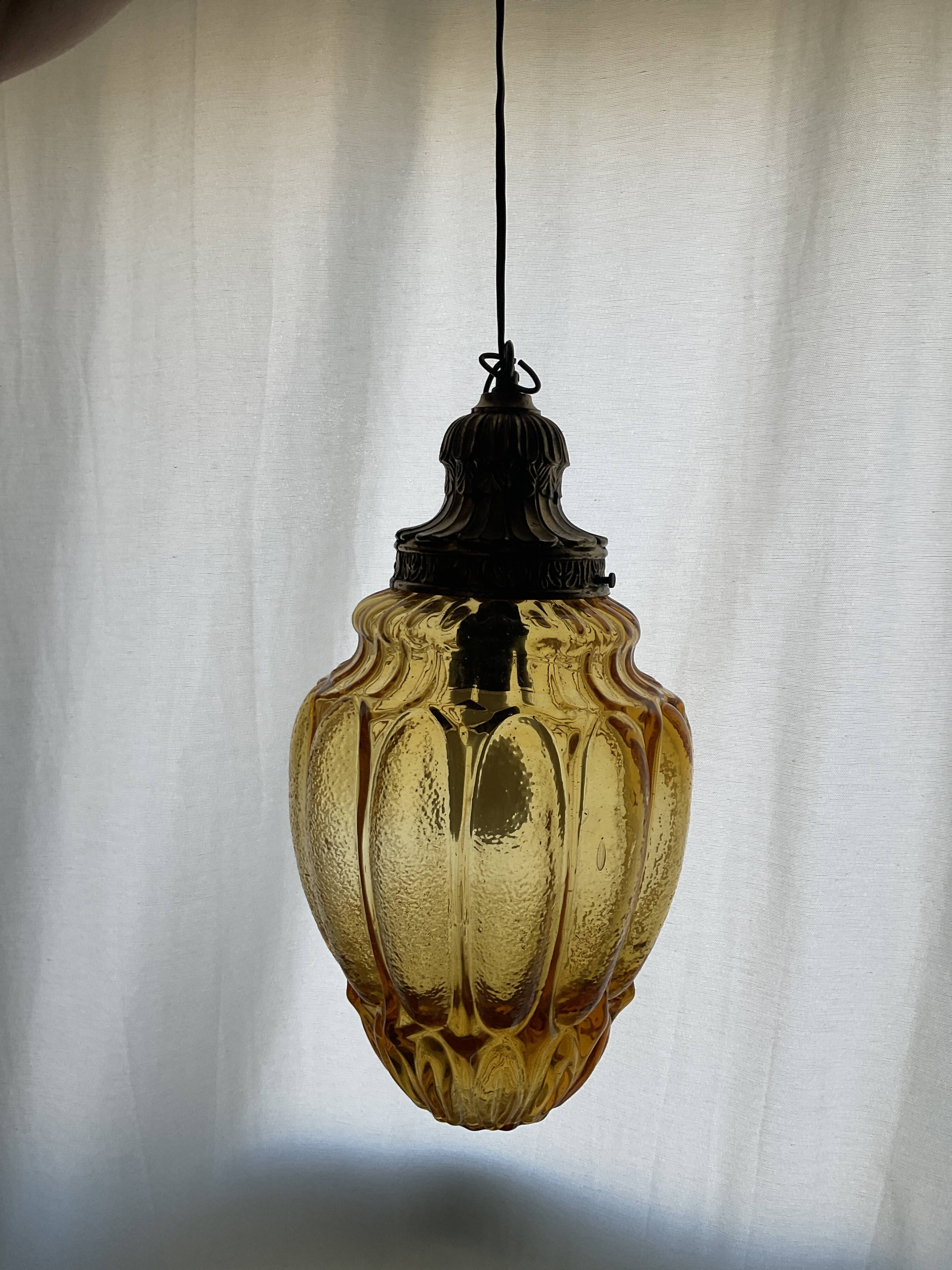 Italian glass suspension