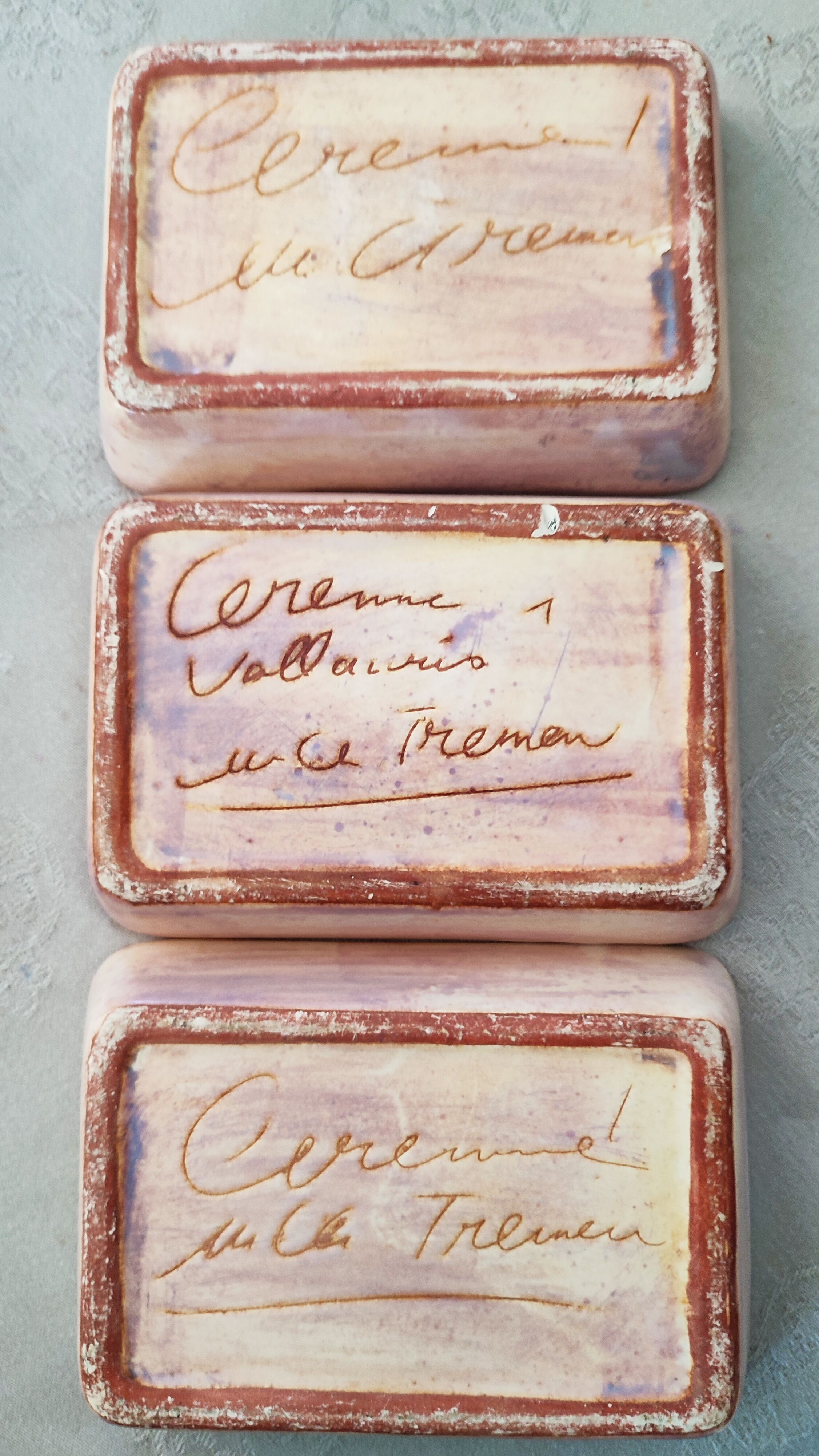 Polychrome presentation dishes of Marie Christine TREINEN (XXth) Vallauris