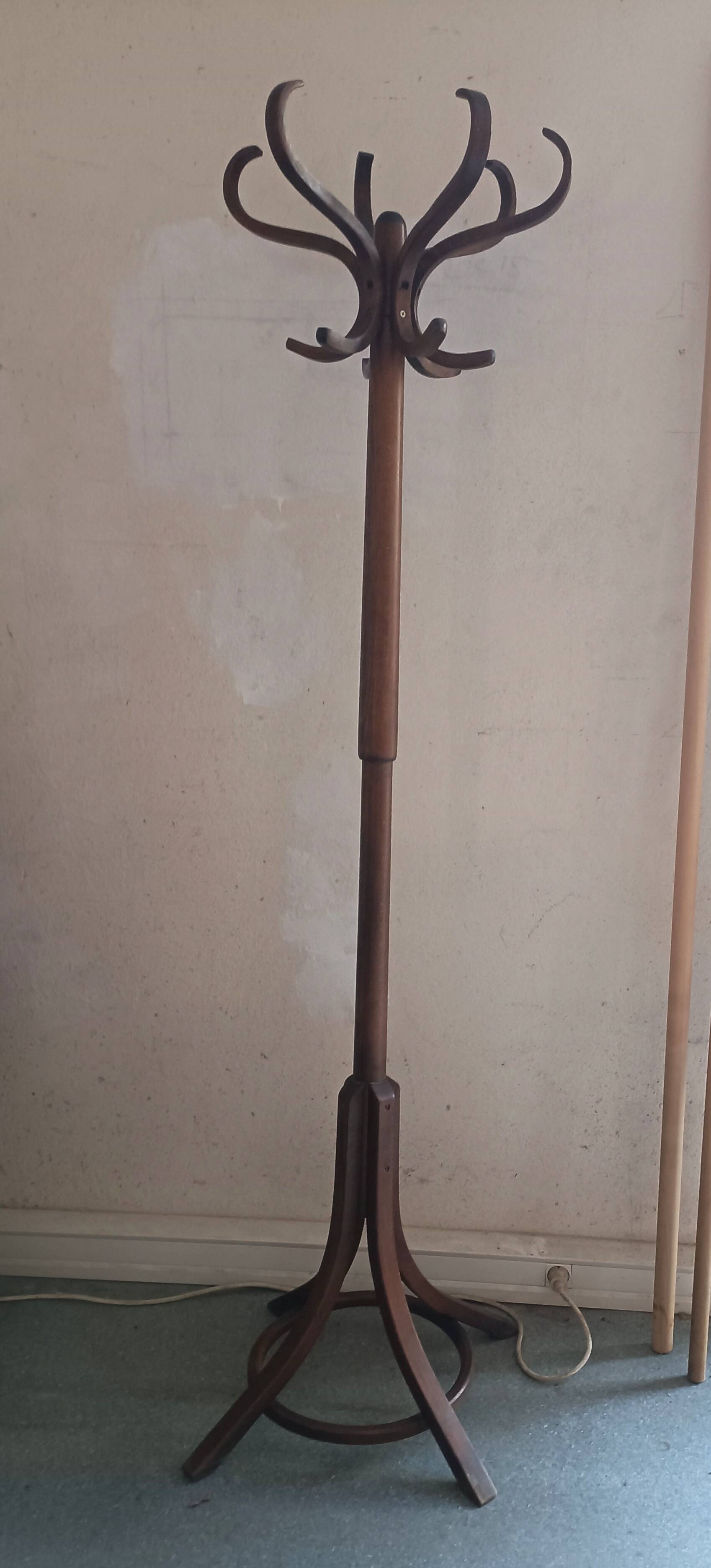 Wooden parrot coat rack