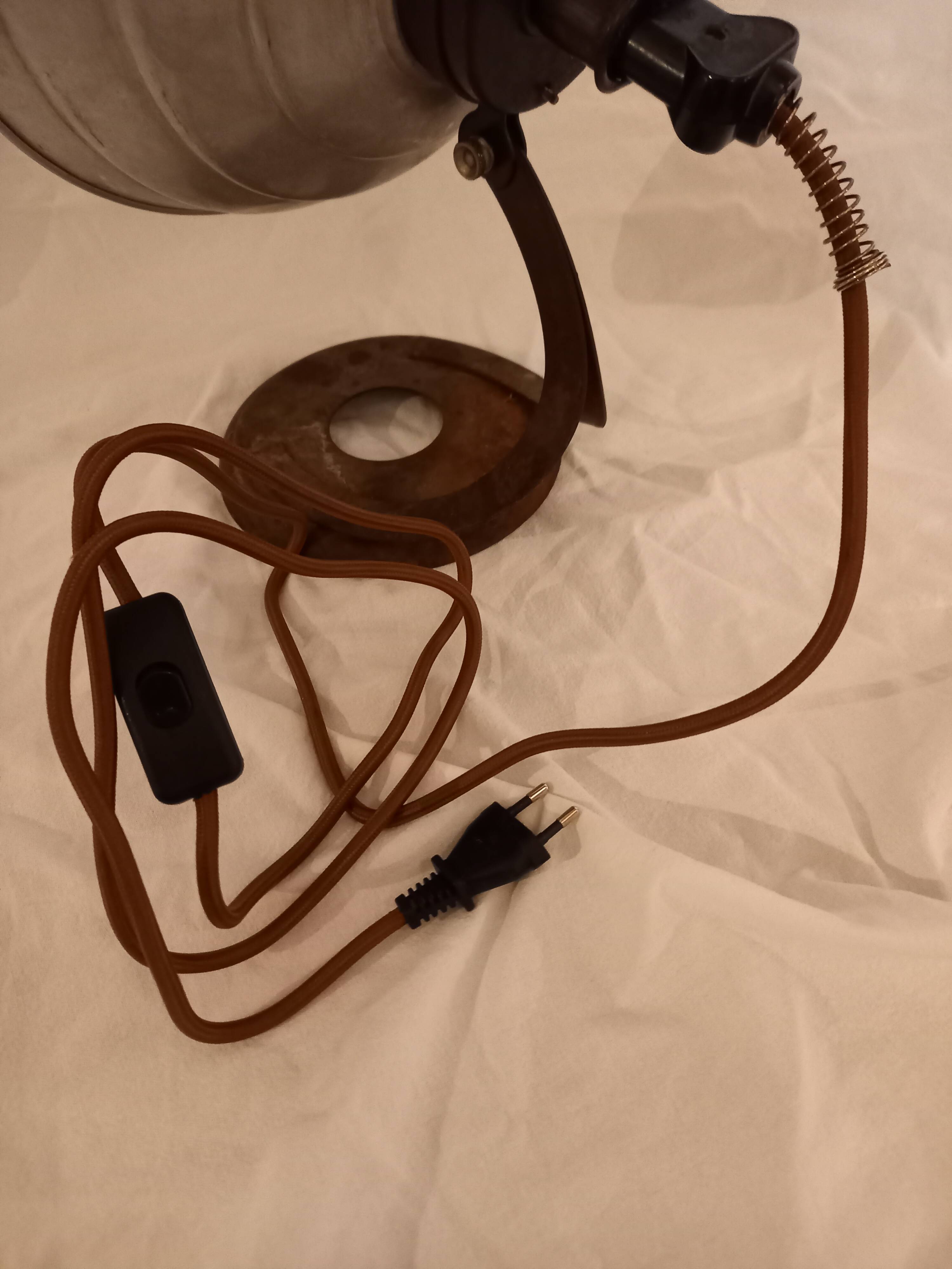 Industrial lamp, Thermor heater, 1950s, fully equipped.