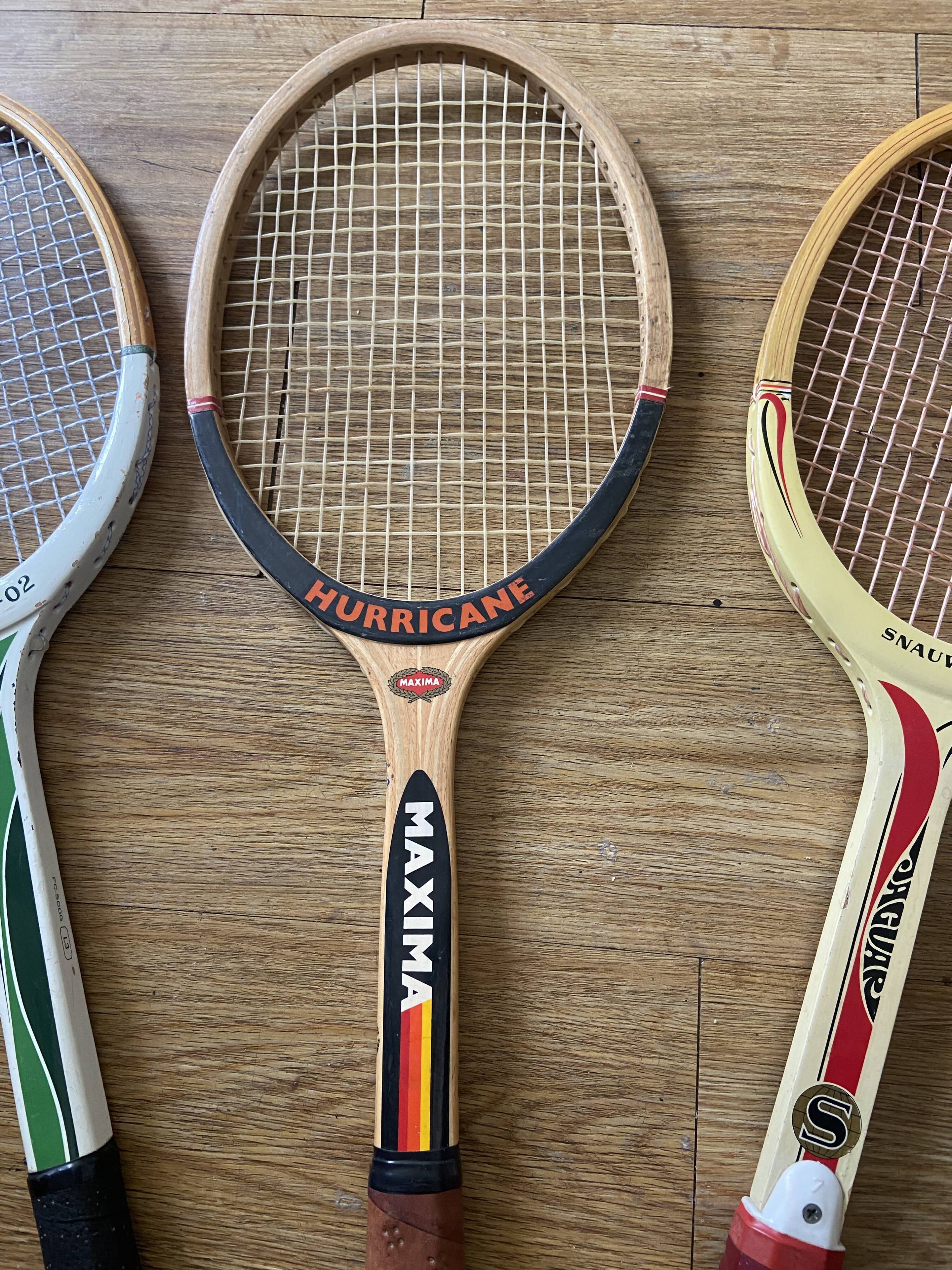 Série de 3 raquettes de tennis en bois vintage