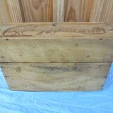 Wooden Crate Starch with cat Hoffmann
