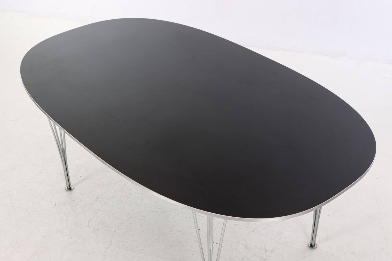Superellipse table limited edition numbered by Bruno Mathsson and Piet Hein - Denmark 70s/80s
